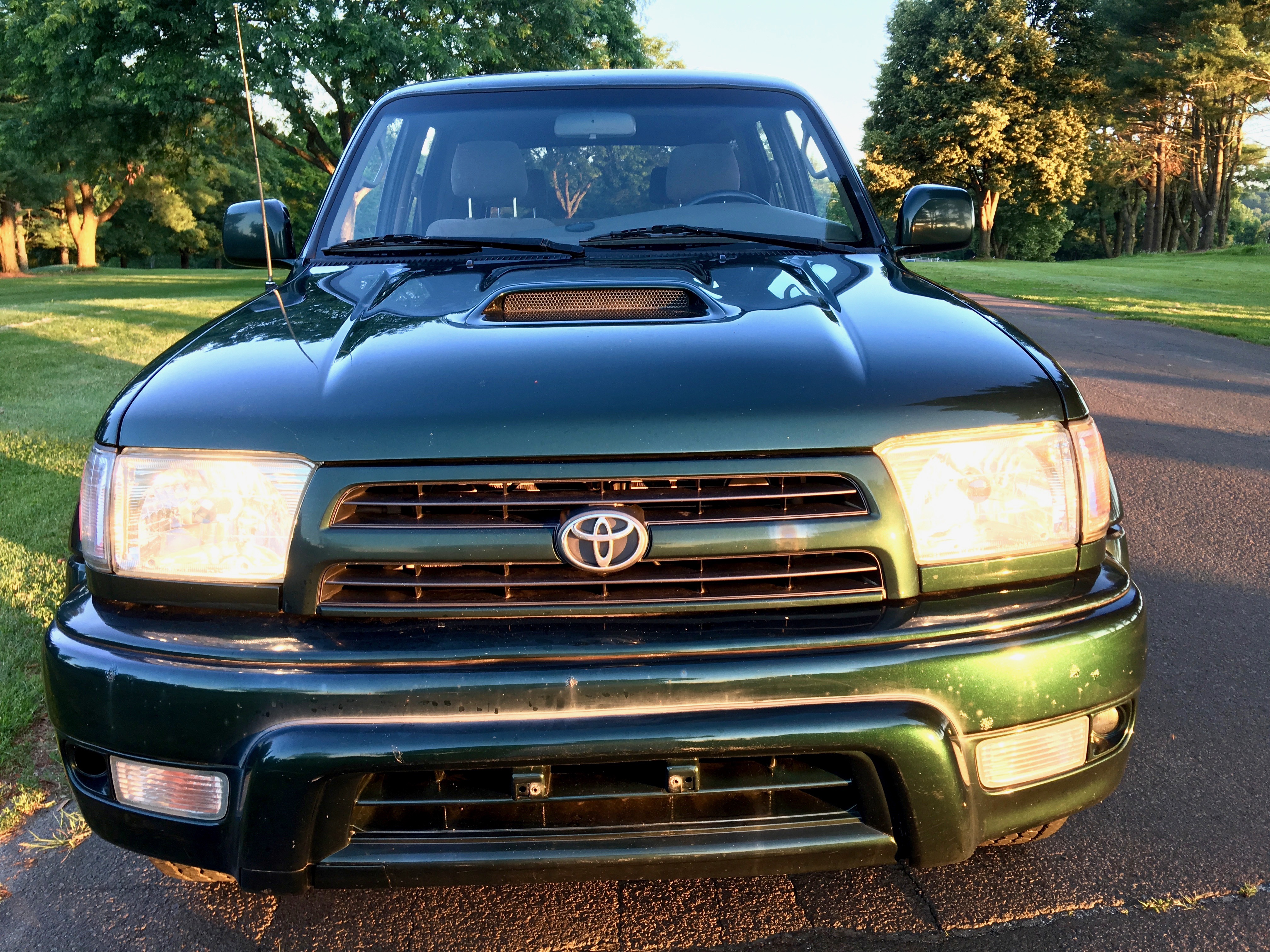 2000 Toyota 4Runner 3.4L V6 4WD 5 Speed Manual 129K - 3rd Gen - Our Pro Recon - New Clutch, Timing Belt and Waterpump, New Valve Cover Gaskets, New Spark Plugs, New Alternator, New Radiator, New Muffler and Tailpipe, New Rear Coil Springs, New Rear Shocks, New Brakes, New Tires, Frame Descaling, Applied Rust Converter Rust Mort, Sealed Frame with Fluid Film, New Bumpers - Beautiful Engine - has No Leaks — hero